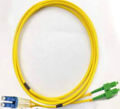 Jarretère optique  SC/APC-LC/UPC SM Duplex 3M 2.0mm G657A2 PVC